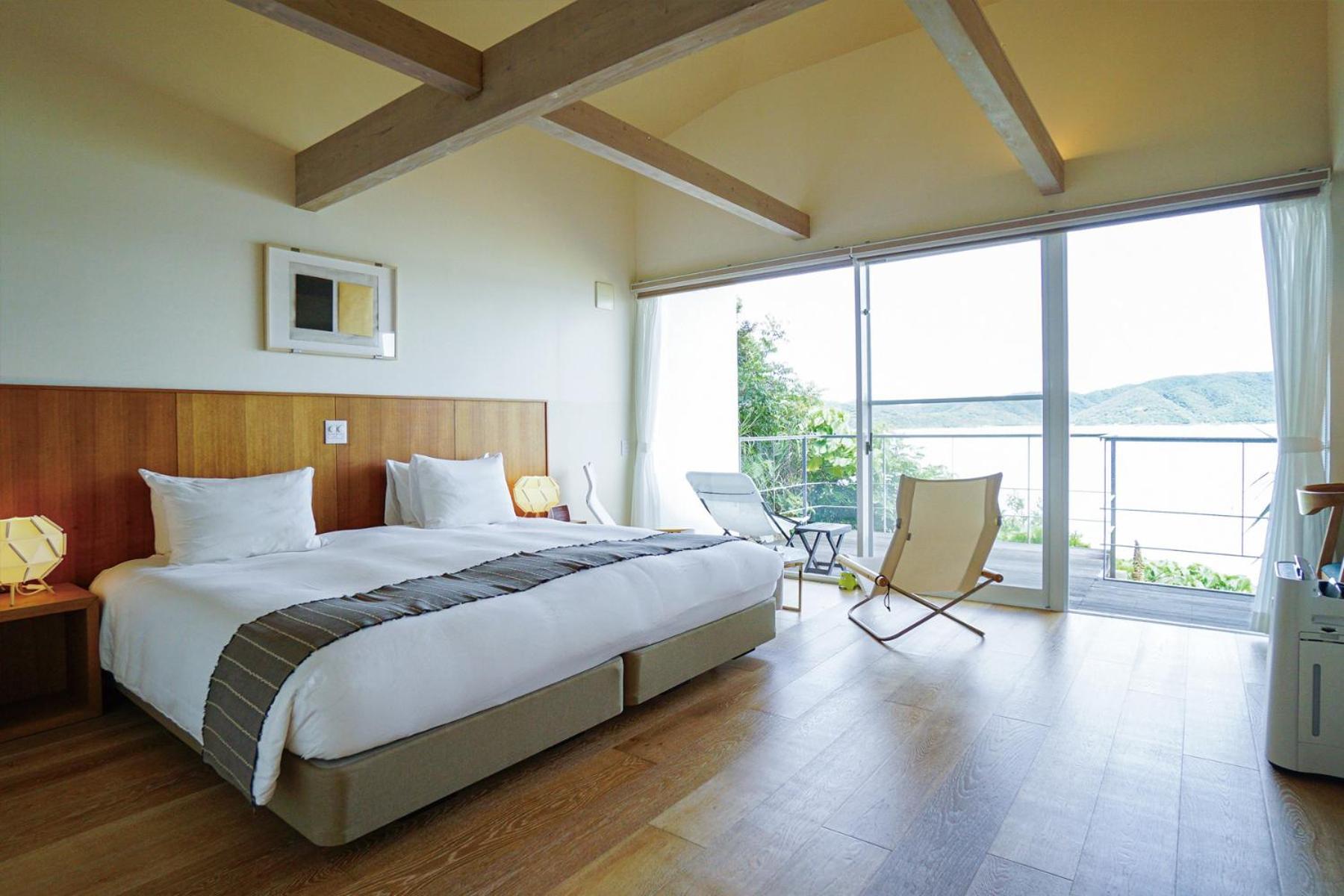 Miru Amami Hotel Tatsugo Buitenkant foto
