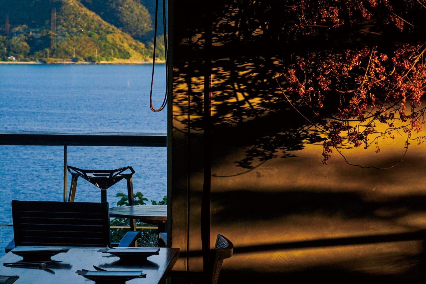 Miru Amami Hotel Tatsugo Buitenkant foto