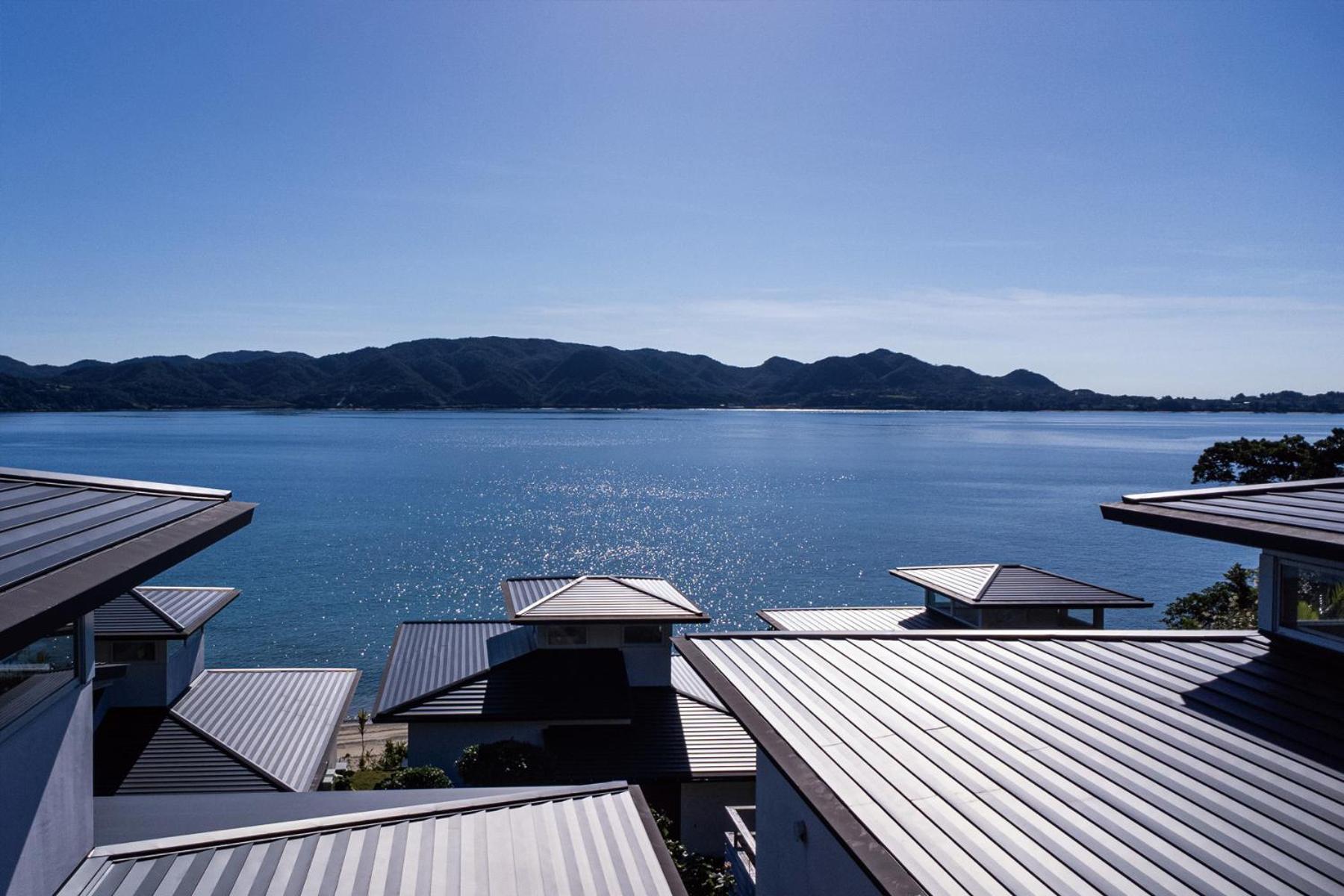 Miru Amami Hotel Tatsugo Buitenkant foto