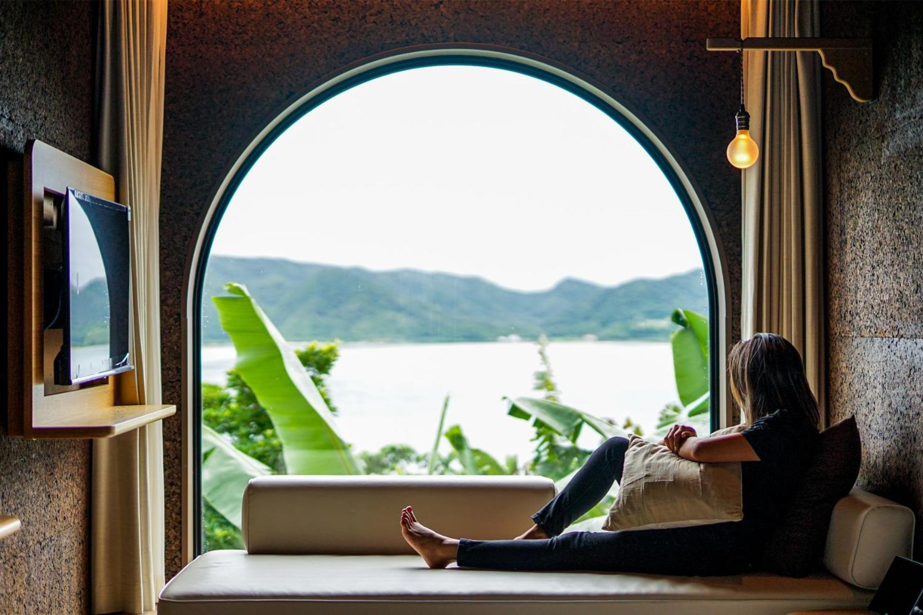 Miru Amami Hotel Tatsugo Buitenkant foto